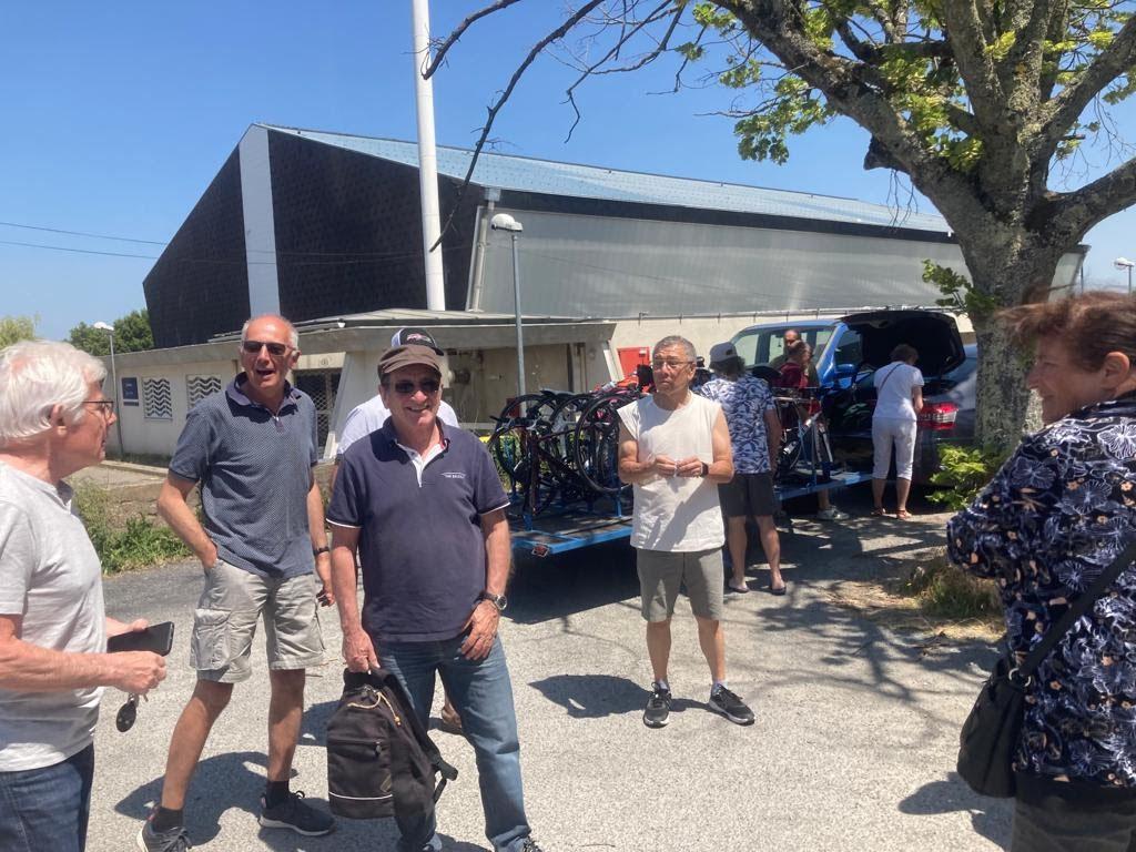 DÉPART POUR SAINTES
